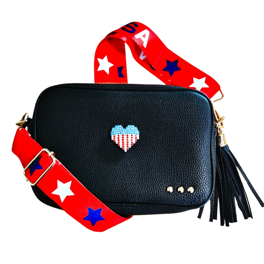 NWT Patriotic Faux Leather Bag With Interchangeable Snap Charm & Crossbody Strap
